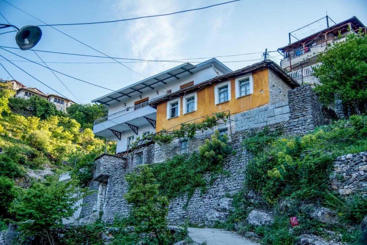 Grandma'S Home Gjirokastër Dış mekan fotoğraf